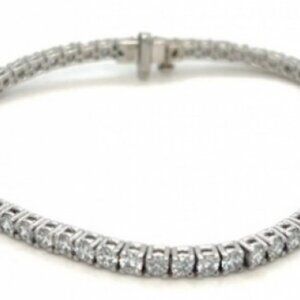 Platinum Diamond 5.1 Carats Line Bracelet.